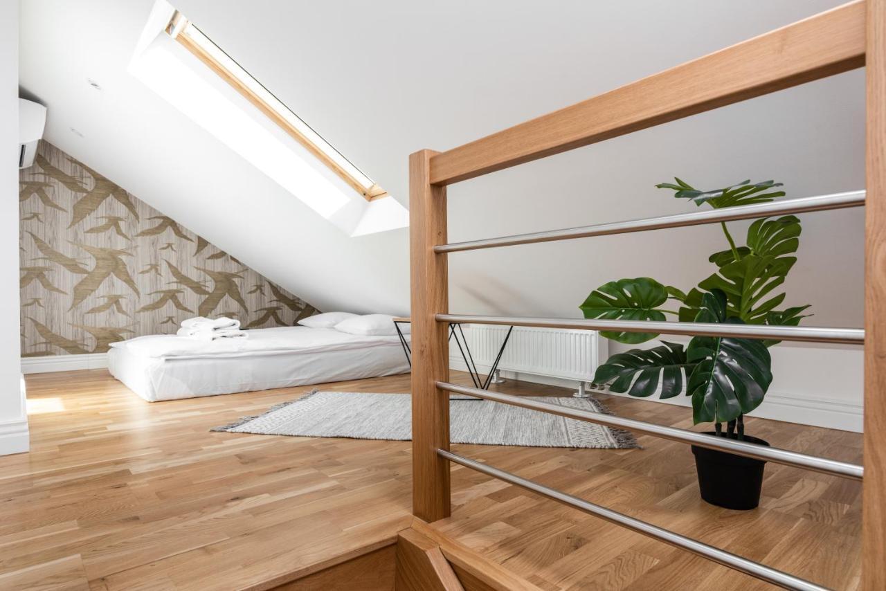 Riverside Premium Class Apartment - By Upstairs Krakau Buitenkant foto